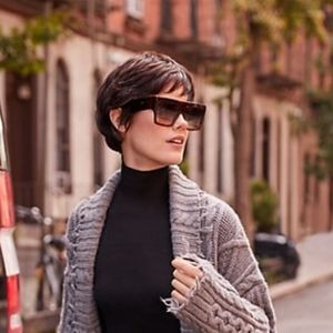 BOUTIQUE Tortoise Square Futuristic Sunglasses